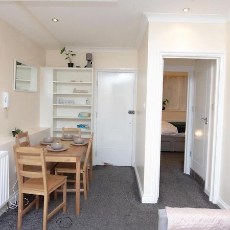 Evergreen Apartments-Flat 7, Londres Exterior foto